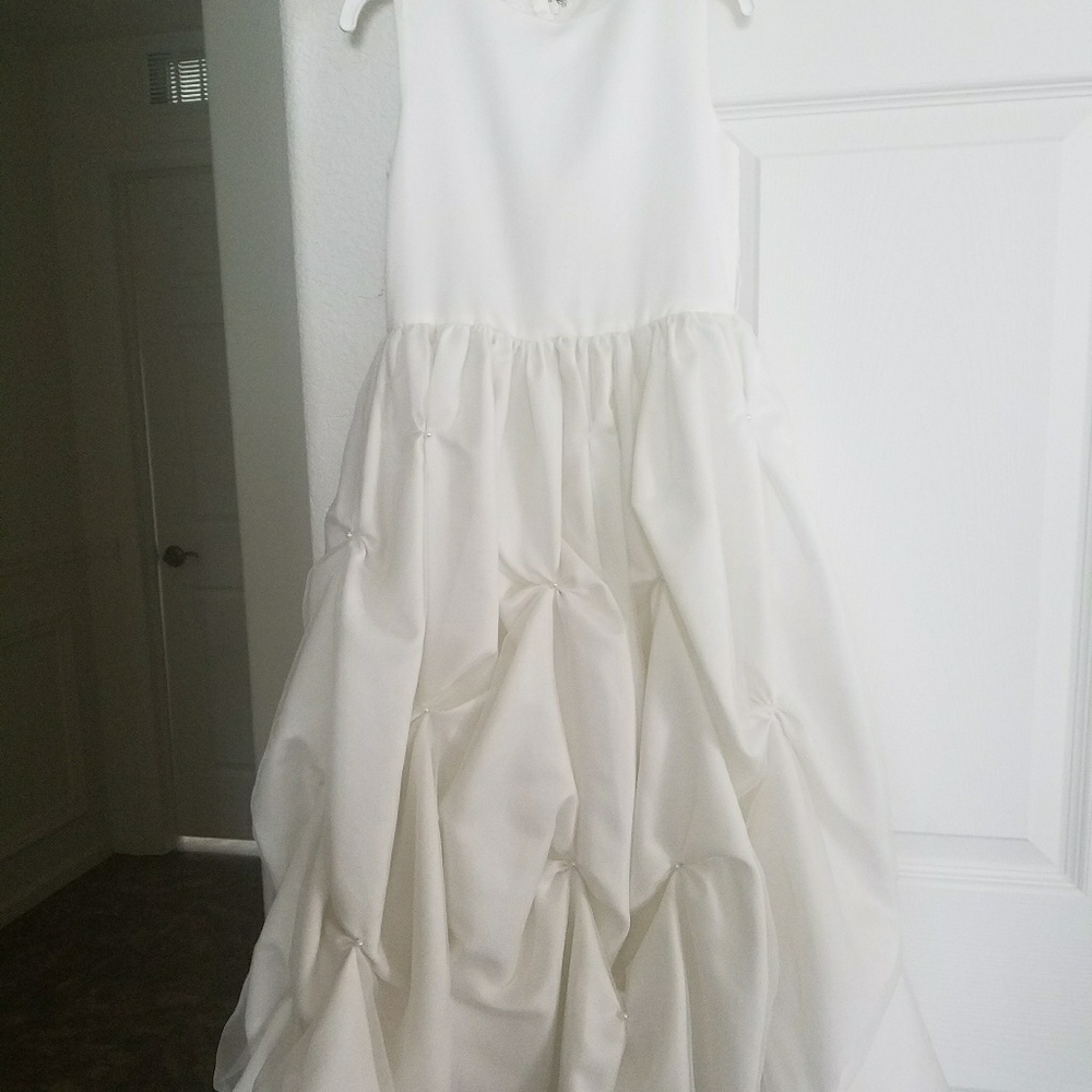 white flower girl dress